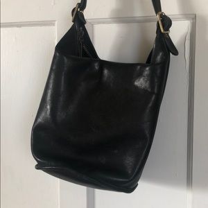 Vintage black leather coach bucket bag